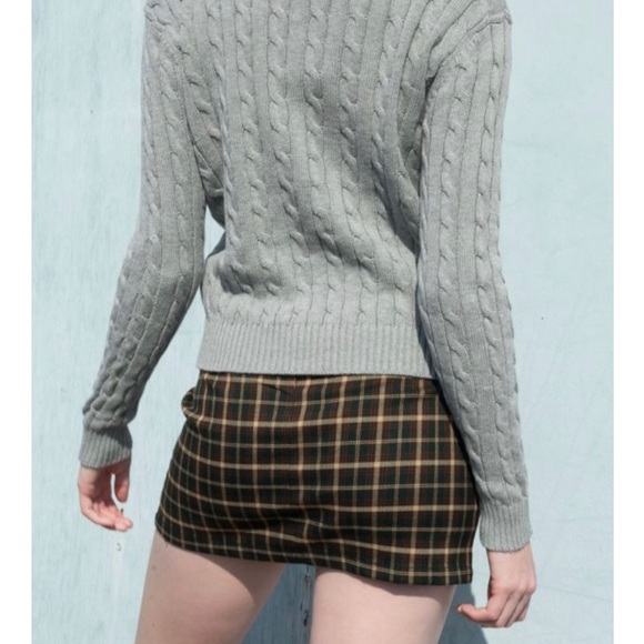 ⭐️BRANDY MELVILLE GREY KNITTED SWEATER - Picture 3 of 12